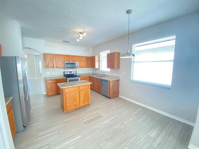 1737 LALIQUE LANE, Orlando, FL 32828