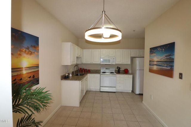 2520 Friedland 202, Raleigh, NC 27617