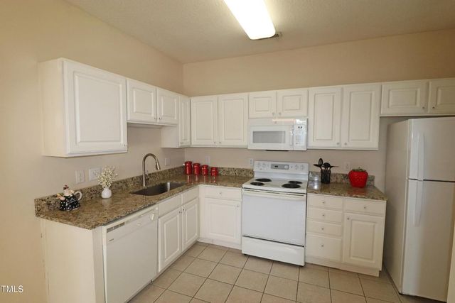2520 Friedland 202, Raleigh, NC 27617