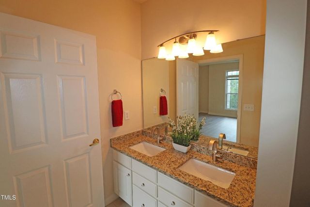 2520 Friedland 202, Raleigh, NC 27617