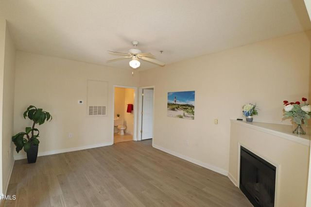 2520 Friedland 202, Raleigh, NC 27617