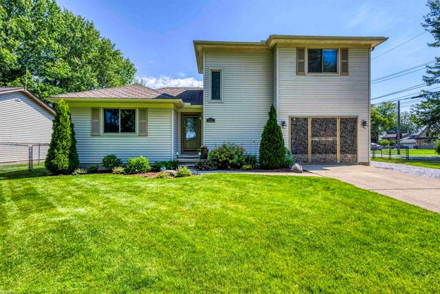 29831 Forton Road, New Baltimore, MI 48047