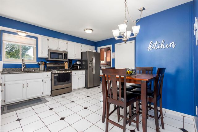 29831 Forton Road, New Baltimore, MI 48047