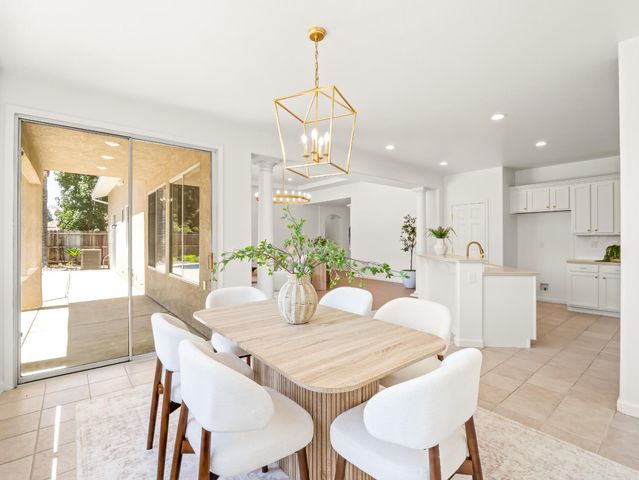 2711 E Shea Drive, Fresno, CA 93720