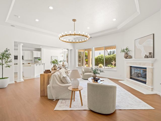 2711 E Shea Drive, Fresno, CA 93720