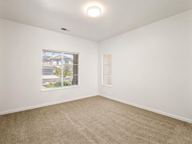 2711 E Shea Drive, Fresno, CA 93720