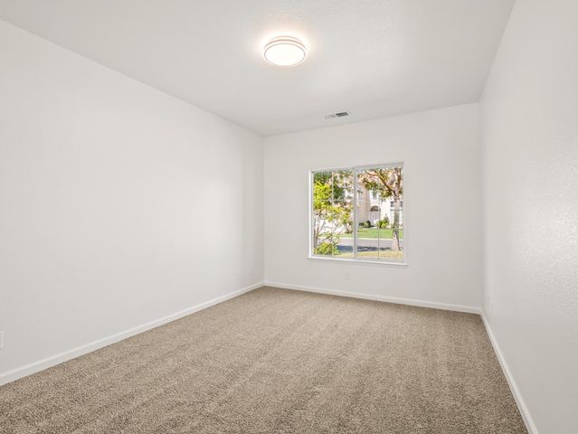 2711 E Shea Drive, Fresno, CA 93720