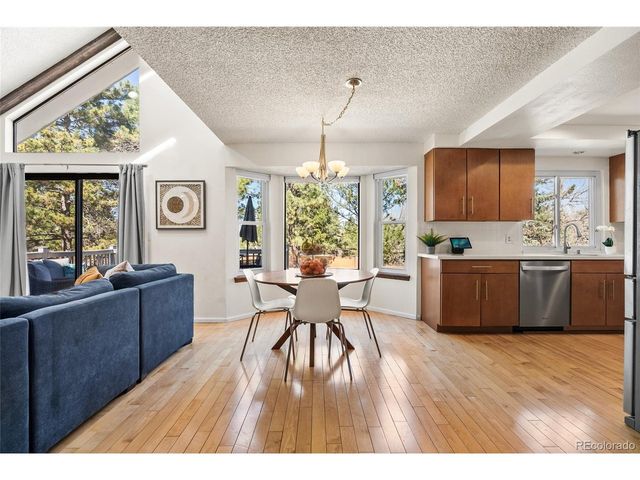 7512 S Madison Cir, Centennial, CO 80122