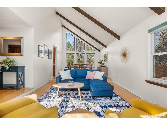 7512 S Madison Cir, Centennial, CO 80122