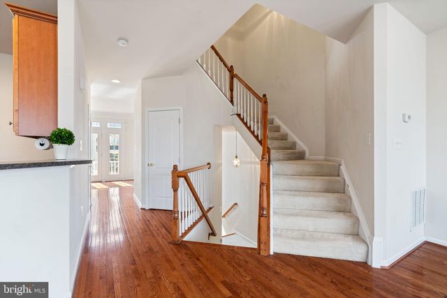 9766 CORBETT CIR, Manassas Park, VA 20111