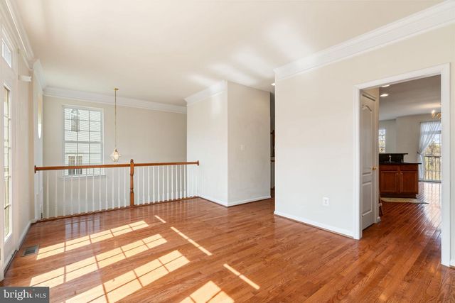 9766 CORBETT CIR, Manassas Park, VA 20111