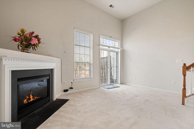 9766 CORBETT CIR, Manassas Park, VA 20111