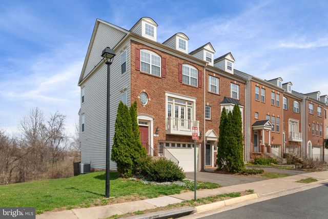 9766 CORBETT CIR, Manassas Park, VA 20111