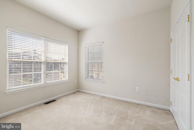 9766 CORBETT CIR, Manassas Park, VA 20111