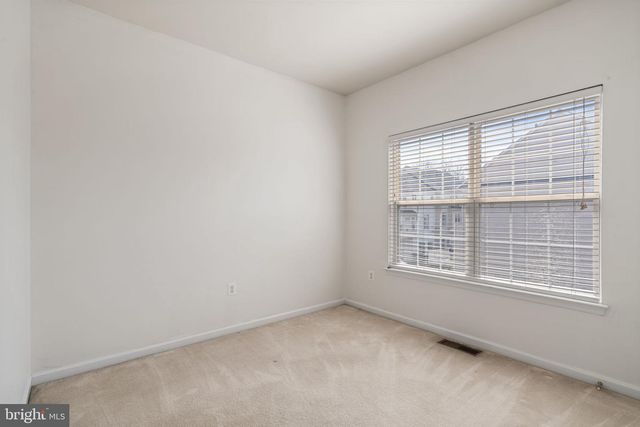 9766 CORBETT CIR, Manassas Park, VA 20111