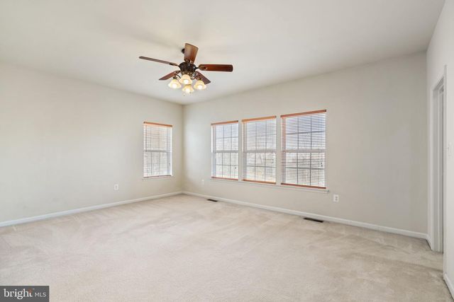 9766 CORBETT CIR, Manassas Park, VA 20111