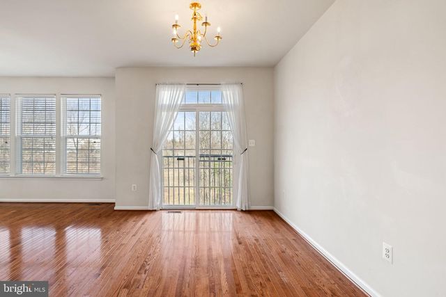 9766 CORBETT CIR, Manassas Park, VA 20111