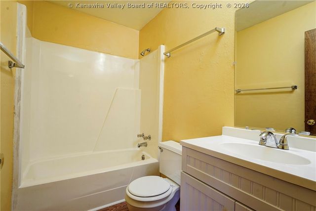5302 Katie Lane, Cross Lanes, WV 25313