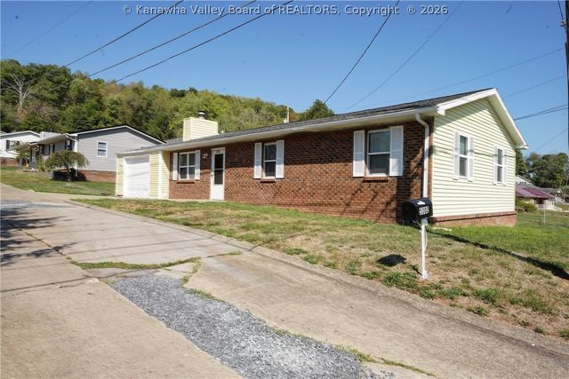 5302 Katie Lane, Cross Lanes, WV 25313