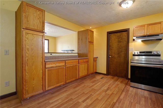 5302 Katie Lane, Cross Lanes, WV 25313