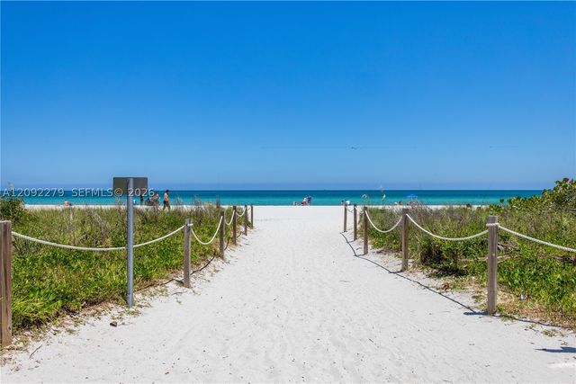 2555 Collins Ave 2205, Miami Beach, FL 33140