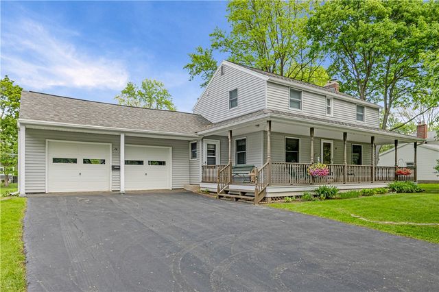 16 Hawley Drive, Webster, NY 14580