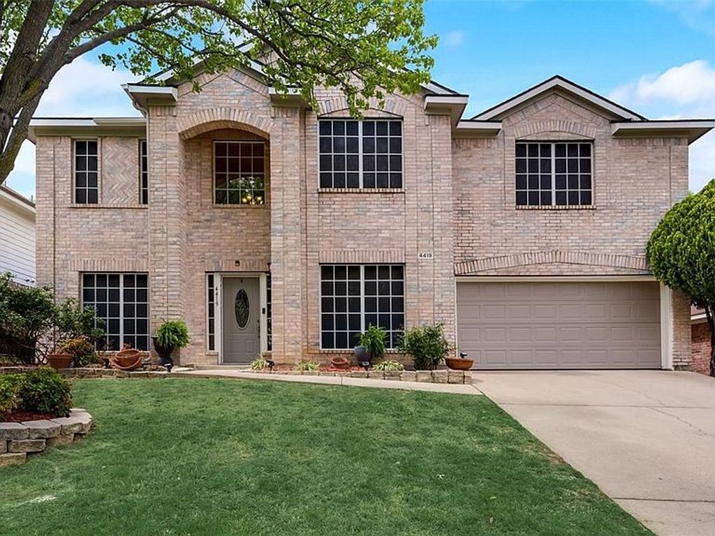 4419 Malvern Hill Road, Grand Prairie, TX 75052