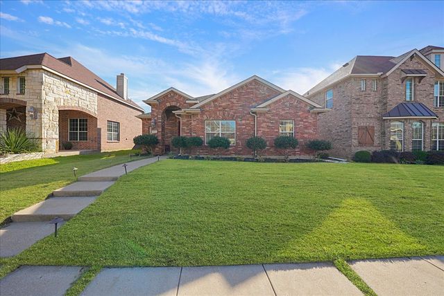 682 Crockett Drive, Lavon, TX 75166