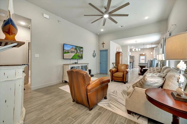 5314 Abbeville Court, Dickinson, TX 77539