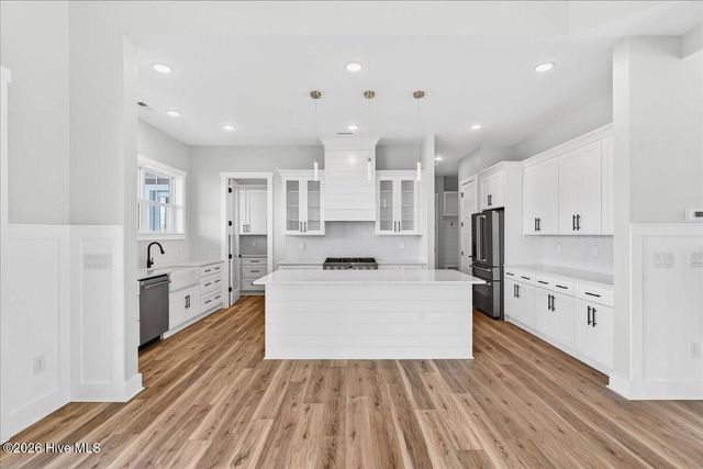 520 S Middleton Drive NW, Calabash, NC 28467