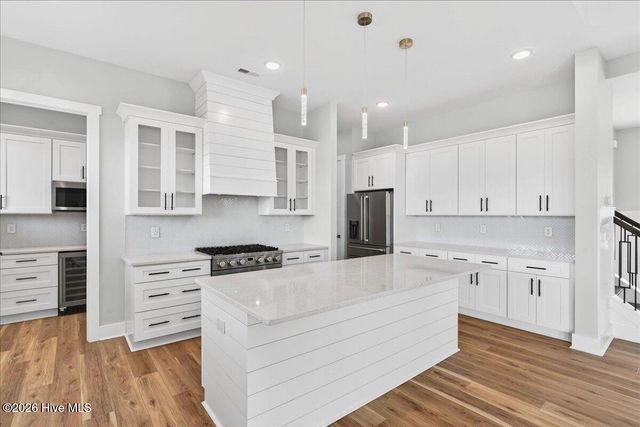 520 S Middleton Drive NW, Calabash, NC 28467