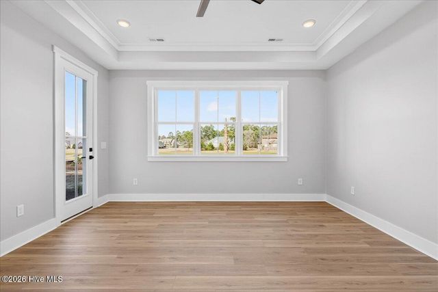 520 S Middleton Drive NW, Calabash, NC 28467