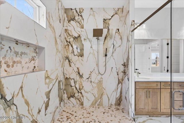 520 S Middleton Drive NW, Calabash, NC 28467