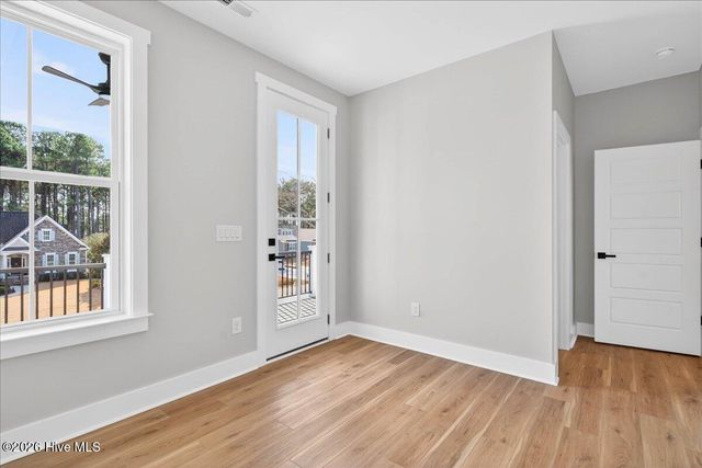 520 S Middleton Drive NW, Calabash, NC 28467