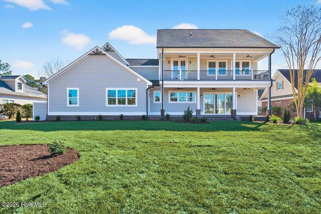 520 S Middleton Drive NW, Calabash, NC 28467