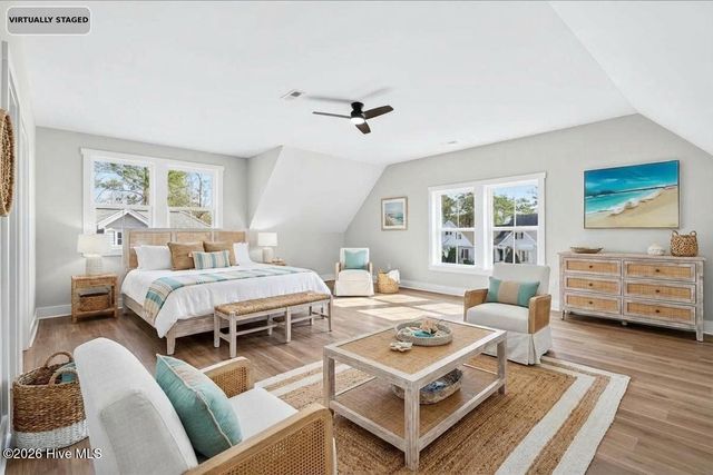 520 S Middleton Drive NW, Calabash, NC 28467