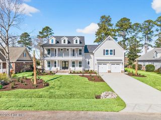 520 S Middleton Drive NW, Calabash, NC 28467