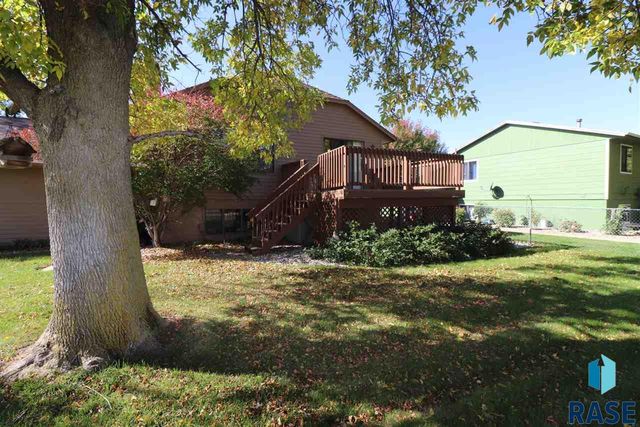 4212 S Southeastern Ave Avenue, Sioux Falls, SD 57103