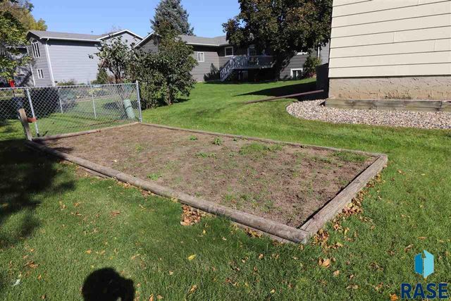 4212 S Southeastern Ave Avenue, Sioux Falls, SD 57103