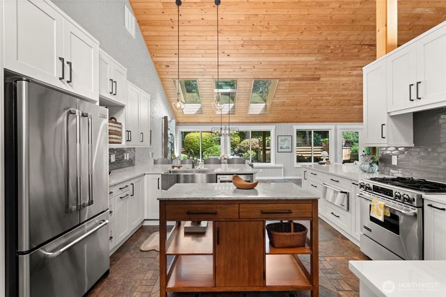 4619 34th Avenue Ct NW, Gig Harbor, WA 98335