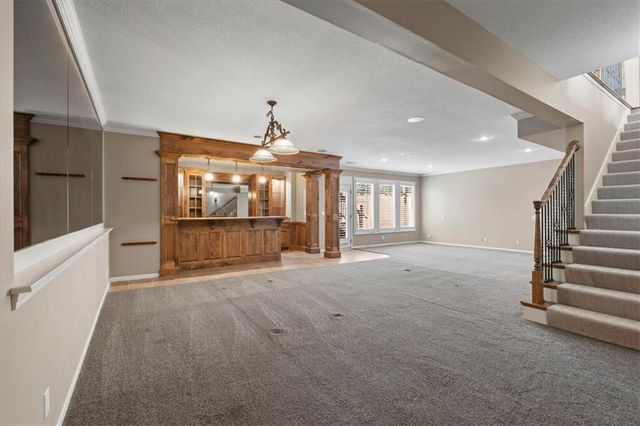 18840 Travis Lane, Stilwell, KS 66085