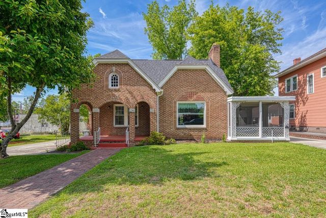 203 E South Street, Union, SC 29379