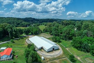 500 Miller Rd, Clinton, TN 37716