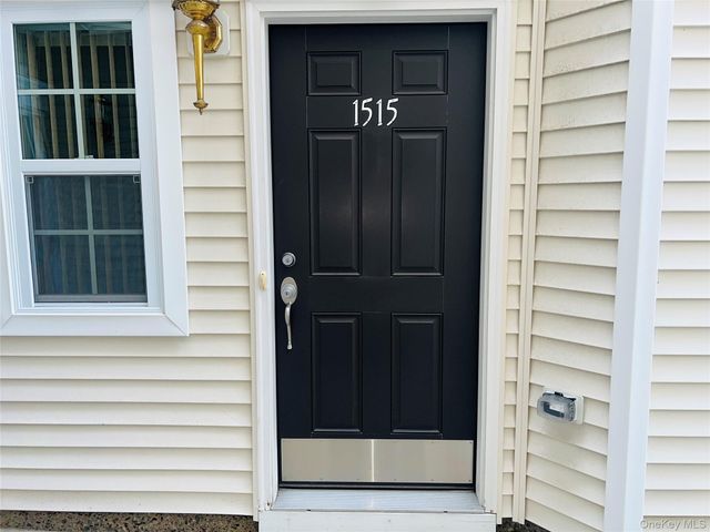 1515 Balsam Drive, New Windsor, NY 12553