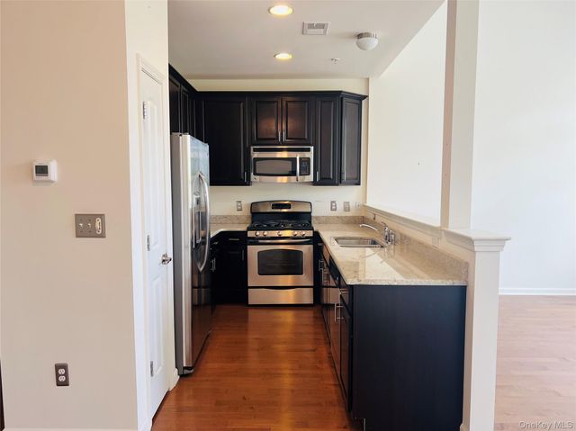 1515 Balsam Drive, New Windsor, NY 12553