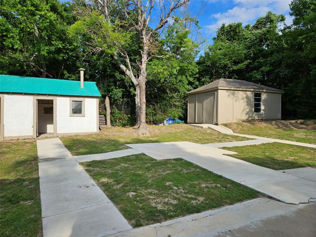 234 E FORK Road, Sunnyvale, TX 75182