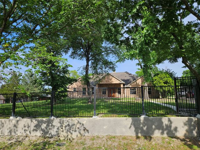 234 E FORK Road, Sunnyvale, TX 75182