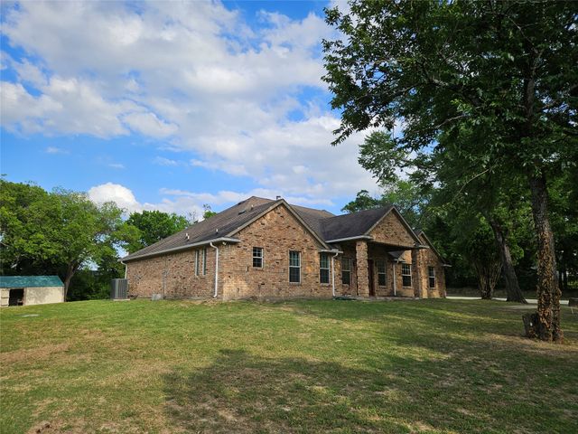 234 E FORK Road, Sunnyvale, TX 75182