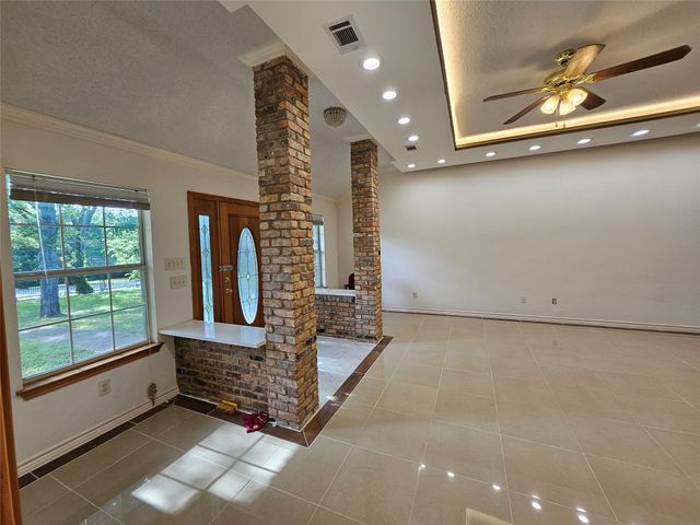 234 E FORK Road, Sunnyvale, TX 75182
