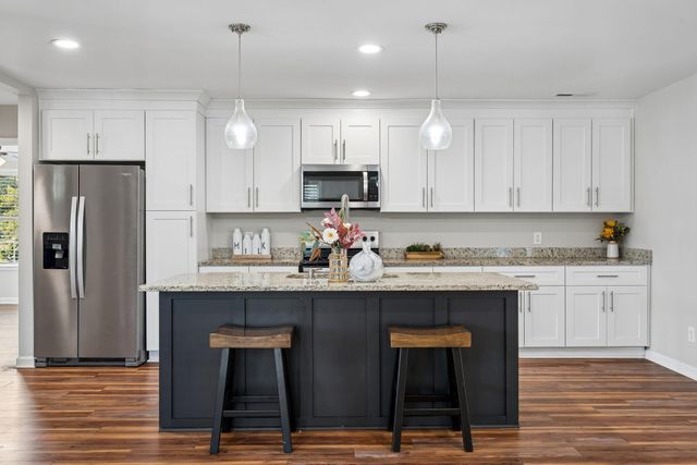 5615 Buskirk Street, North Charleston, SC 29406
